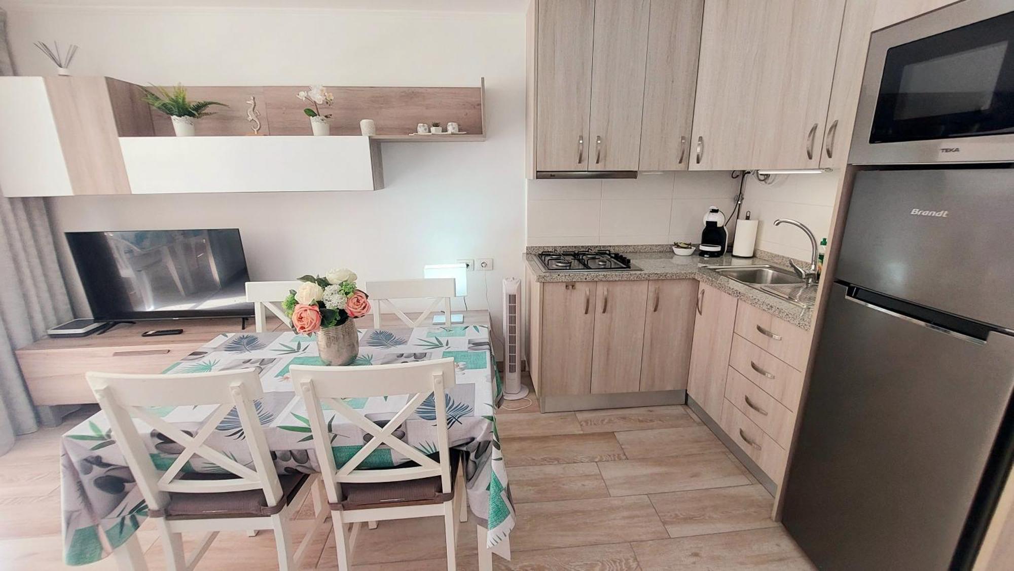 Apartamento Margarita Con Piscina En Playa Honda, Playa Las Americas Arona  Ngoại thất bức ảnh
